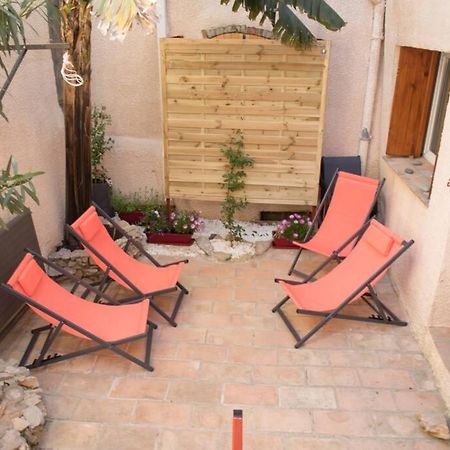 A L'Ombre Du Bananier Villa Neffies Kültér fotó